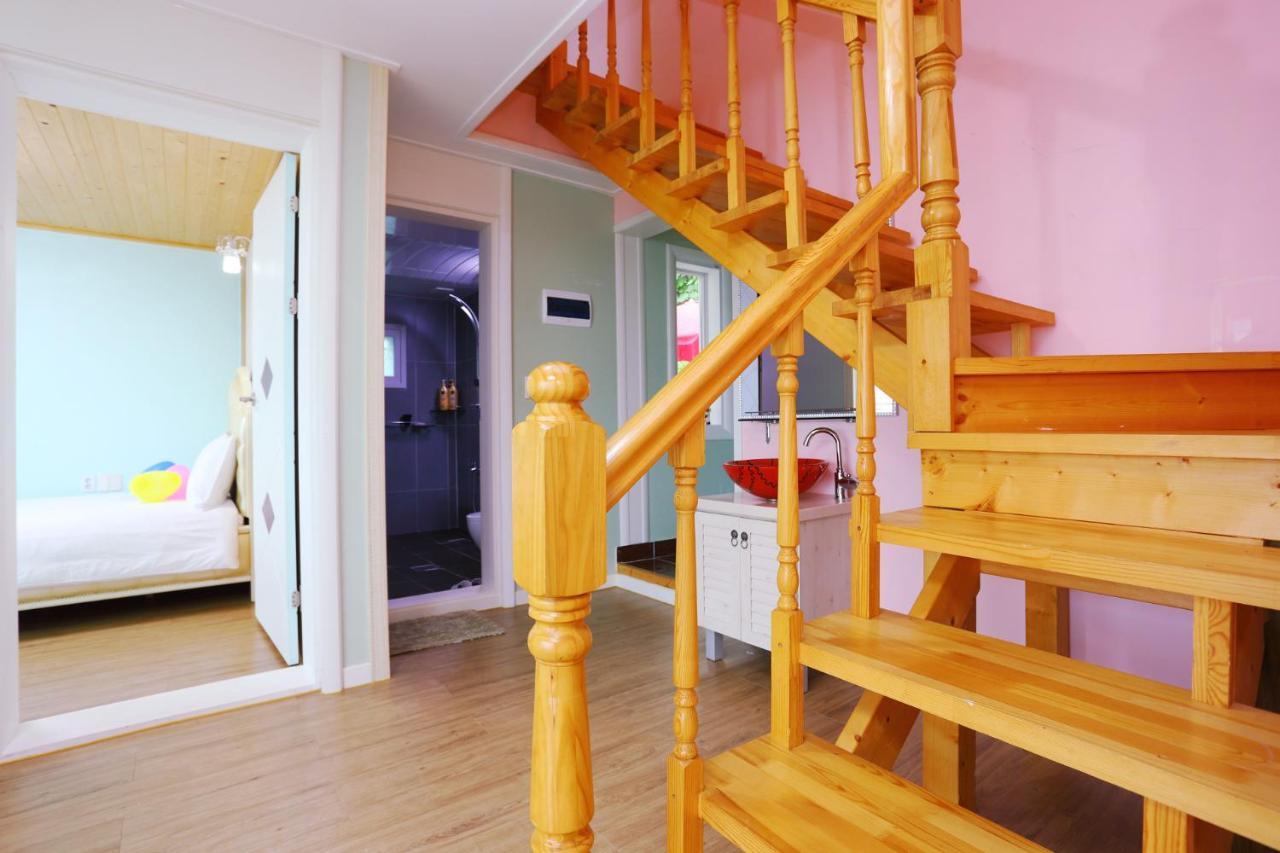 Montmartre Villa Namhe Kültér fotó