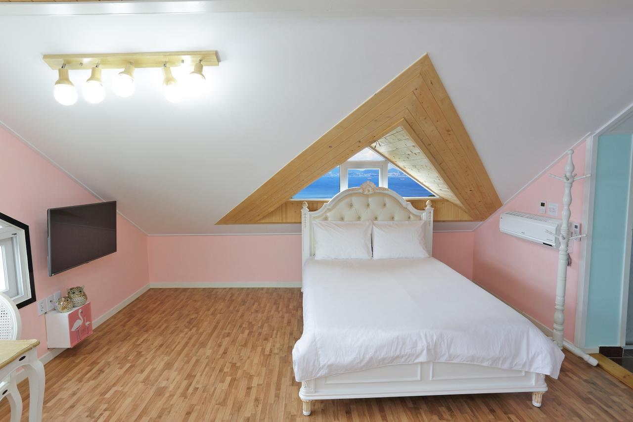 Montmartre Villa Namhe Kültér fotó